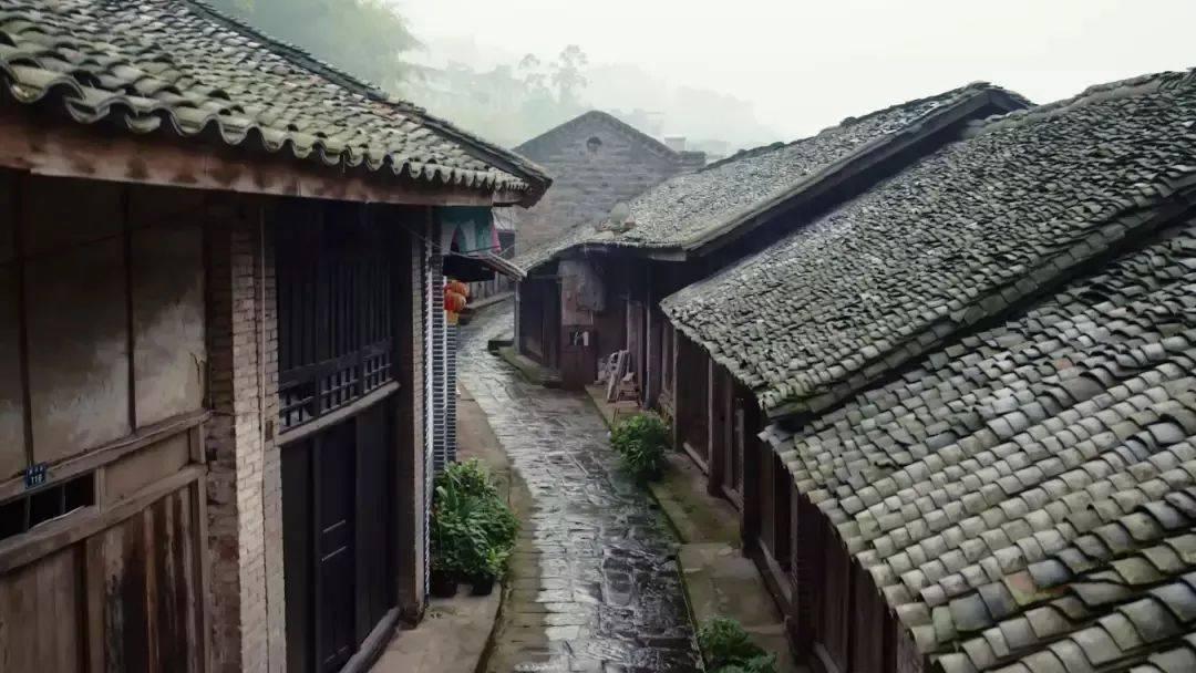 赢战开局！江汽集团举办2024年首发皮卡出口仪式暨沙特行业客户批量交车仪式